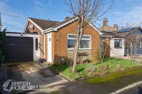Highfield Avenue, Birdsedge, Huddersfield, West Yorkshire, HD8