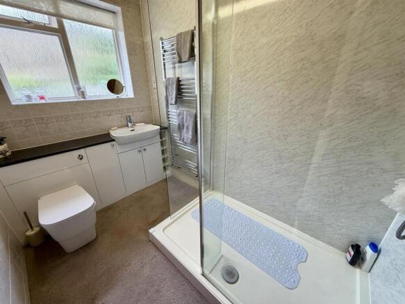 2 bed Detached Bungalow for sale Image 11