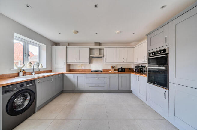 1415842-19-699daf...