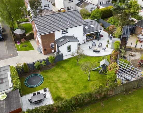 33_CLADDENS_PLACE_LENZIE_011.JPG