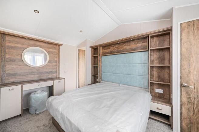 2 bed Lodge for sale Image 11