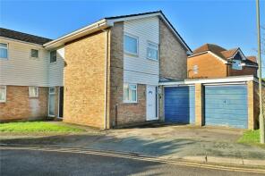 15, Highclere Court, Knaphill, Woking GU21 2QP