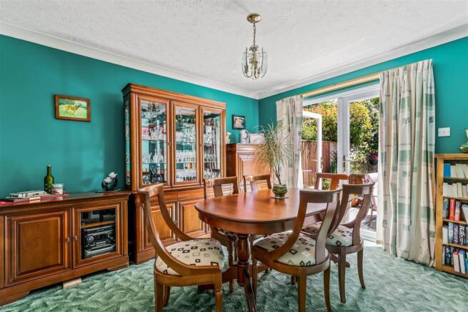 Dining Room.jpg