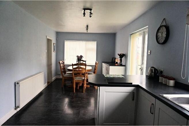 Kitchen / Diner