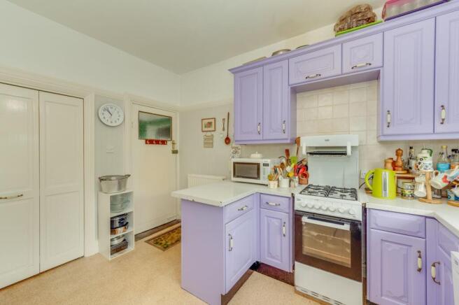 3 bed Semi-Detached for sale Image 6