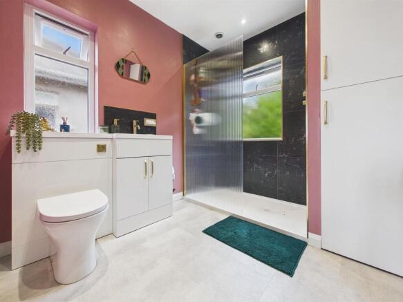Glenbrook Terrace, Low Fell photo 4