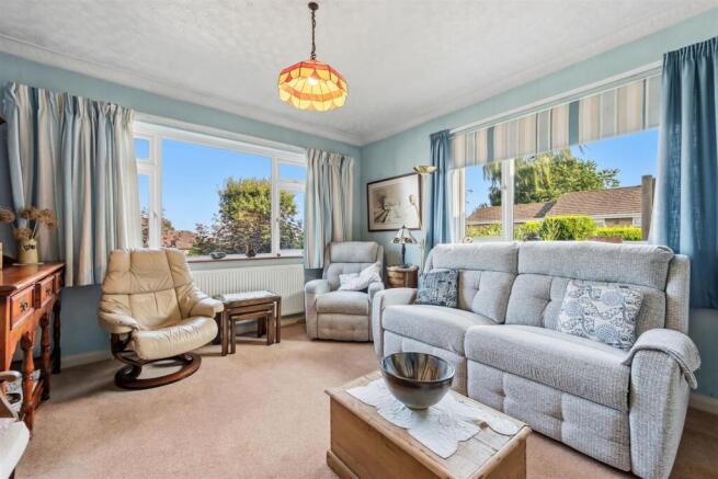 Living Room.jpg
