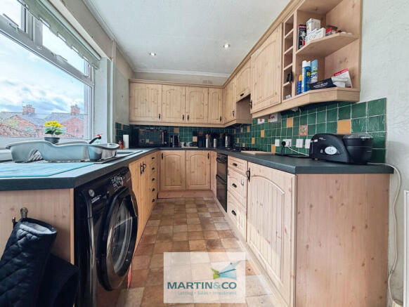 2 bed Terraced for sale Image 6