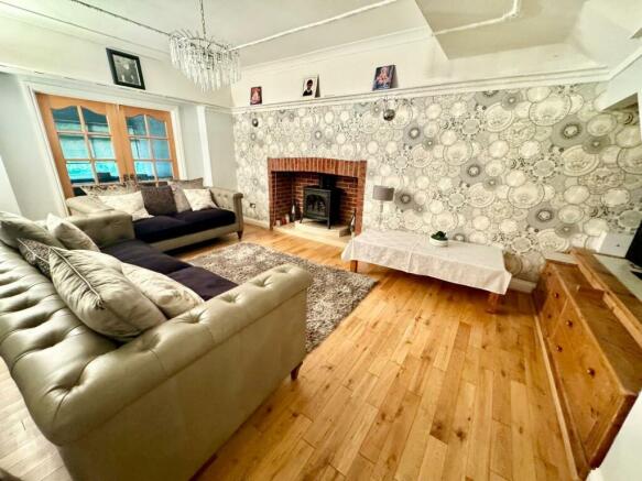 3 bed Detached for sale Image 5