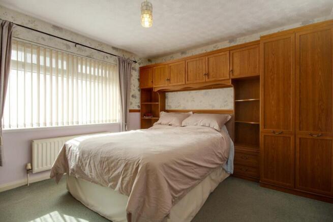 Bedroom 1 (Double)