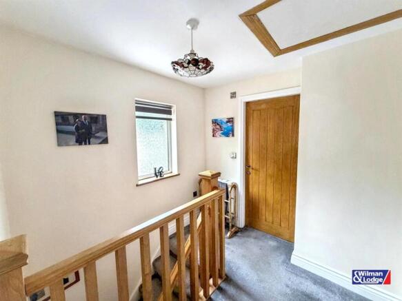 3 bed Semi-Detached for sale Image 10