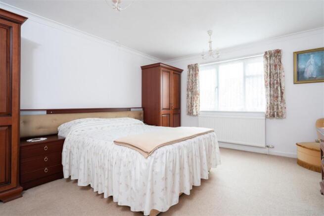 Bedroom.jpg