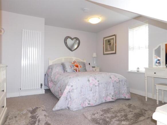 bedroom 1c