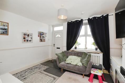 Bachelor Gardens, Harrogate