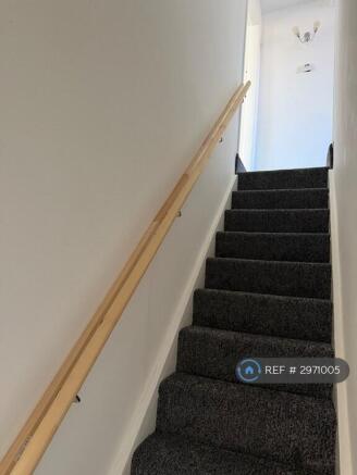 2 bed Terraced to rent Image 7