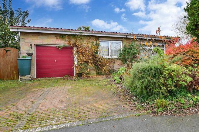 Driveway/Parking