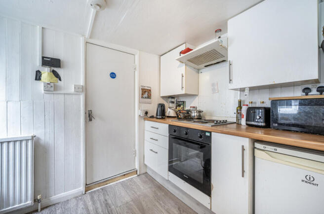 1430048-2-69b402f...