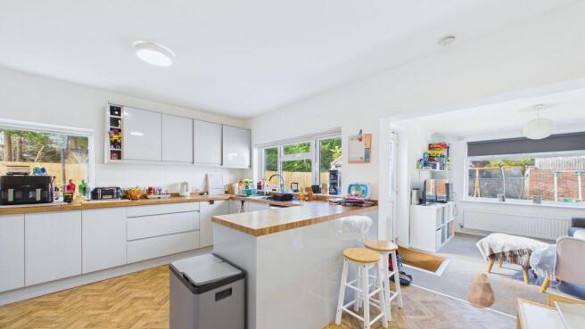 Open Plan Kitchen / Dining Room