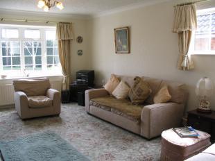 Lounge 2