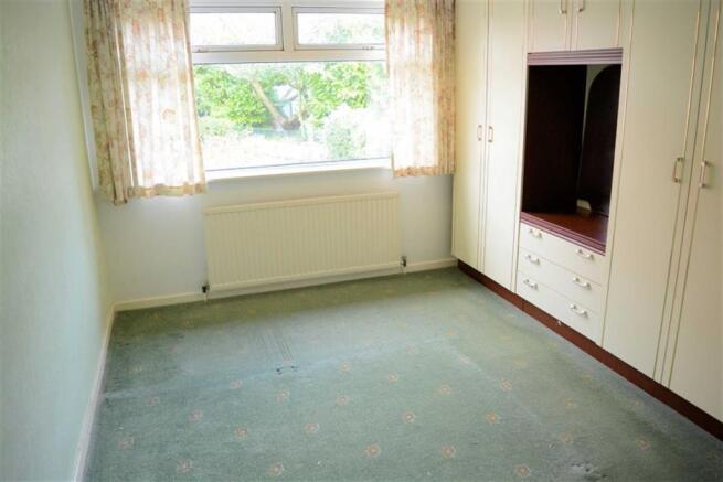 Bedroom 1 (rear)