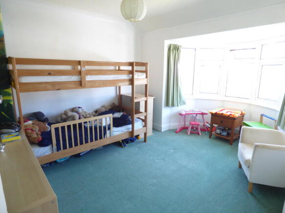 Bedroom 2 (b)