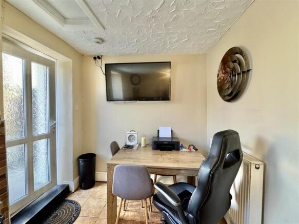 2 bed End of Terrace for sale Image 8