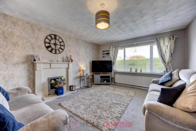3 bed Semi-Detached for sale Image 8