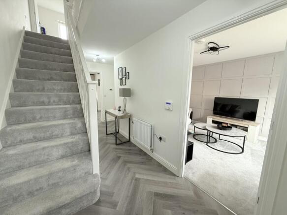 6 Wintergreen Drive, Dumfries, DG1 3WE - Braidwood