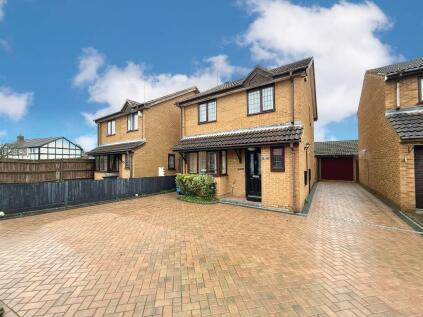 Mees Close, Barton Hills, Luton, Bedfordshire, LU3 4AZ