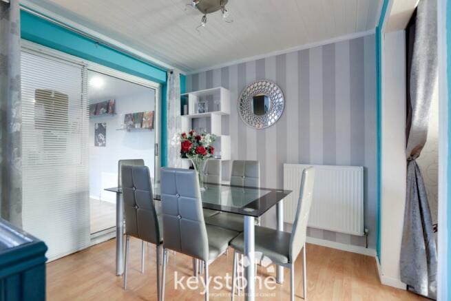 8 Bodnant Grove-9