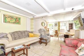 1, Lumley Terrace, Lumley Road, Emsworth PO10 8AB