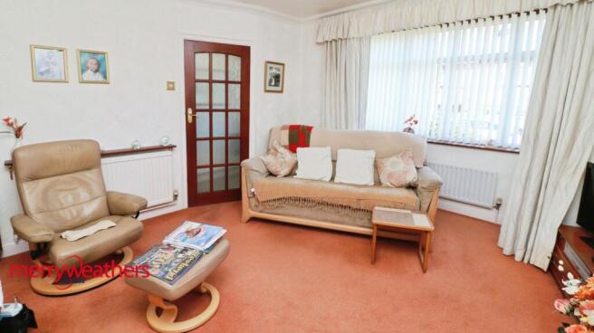 3 bed Semi-Detached for sale Image 9