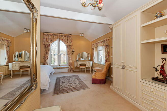 3 bed Character Property for sale Image 12