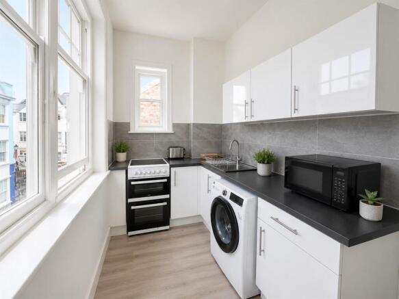 Kitchen OLD -FFF 7a Duke St.jpg