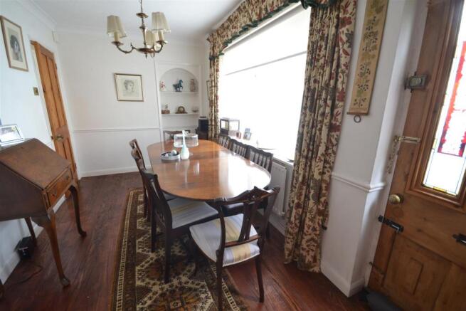 Falcon_Crescent_10 0