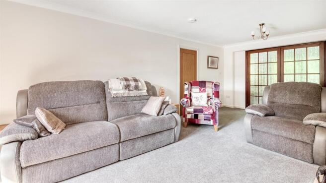 Spacious Lounge