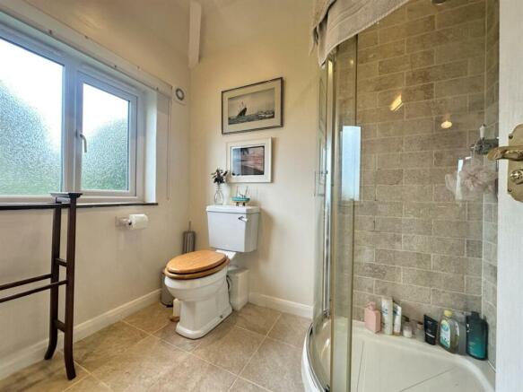 Ensuite - Bedroom One