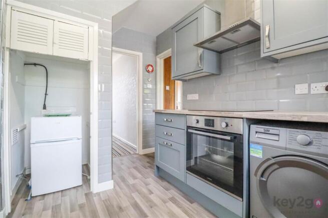 3 bed Semi-Detached for sale Image 7