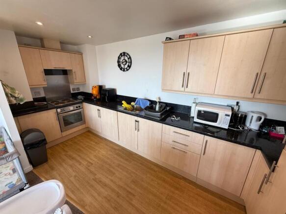 Marsden House, Marsden road, BL1 2JX photo 5