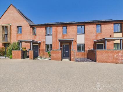 14 James View, Bordon