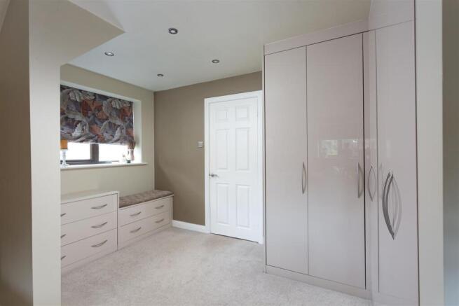 3 bed Detached for sale Image 12
