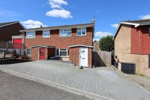 25, Grove Road, Burgess Hill RH15 8LE