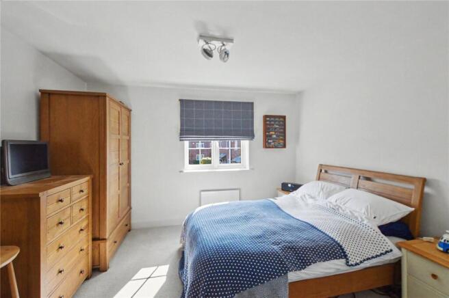 3 bed Semi-Detached for sale Image 6
