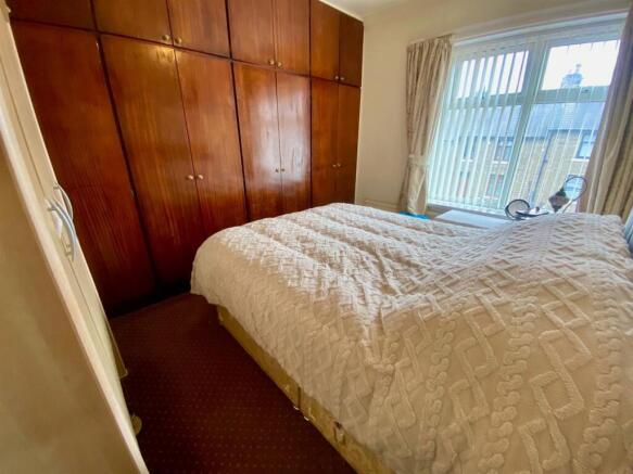 3 bed Semi-Detached for sale Image 5