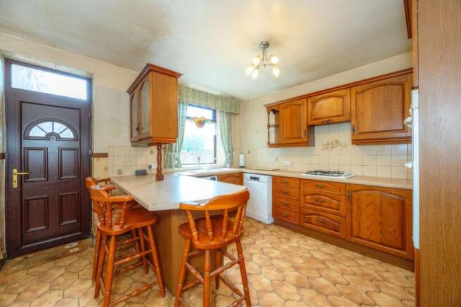 3 bed Terraced for sale Image 8