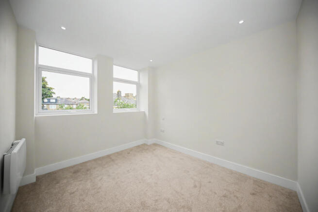 2 bed Apartment for sale Image 10