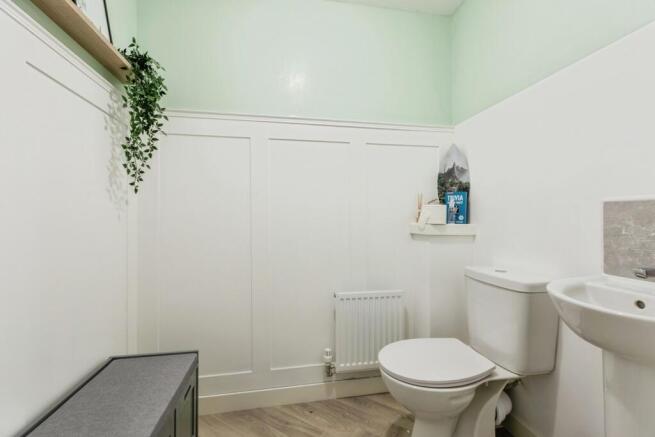 3 bed Detached for sale Image 6