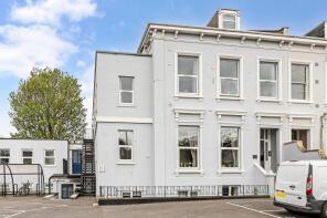 Flat 10, 64, Hales Road, Cheltenham GL52 6SS