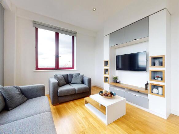 2 bed Apartment to rent Image 7