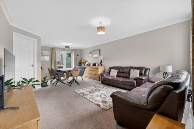 Lounge / Dining Room